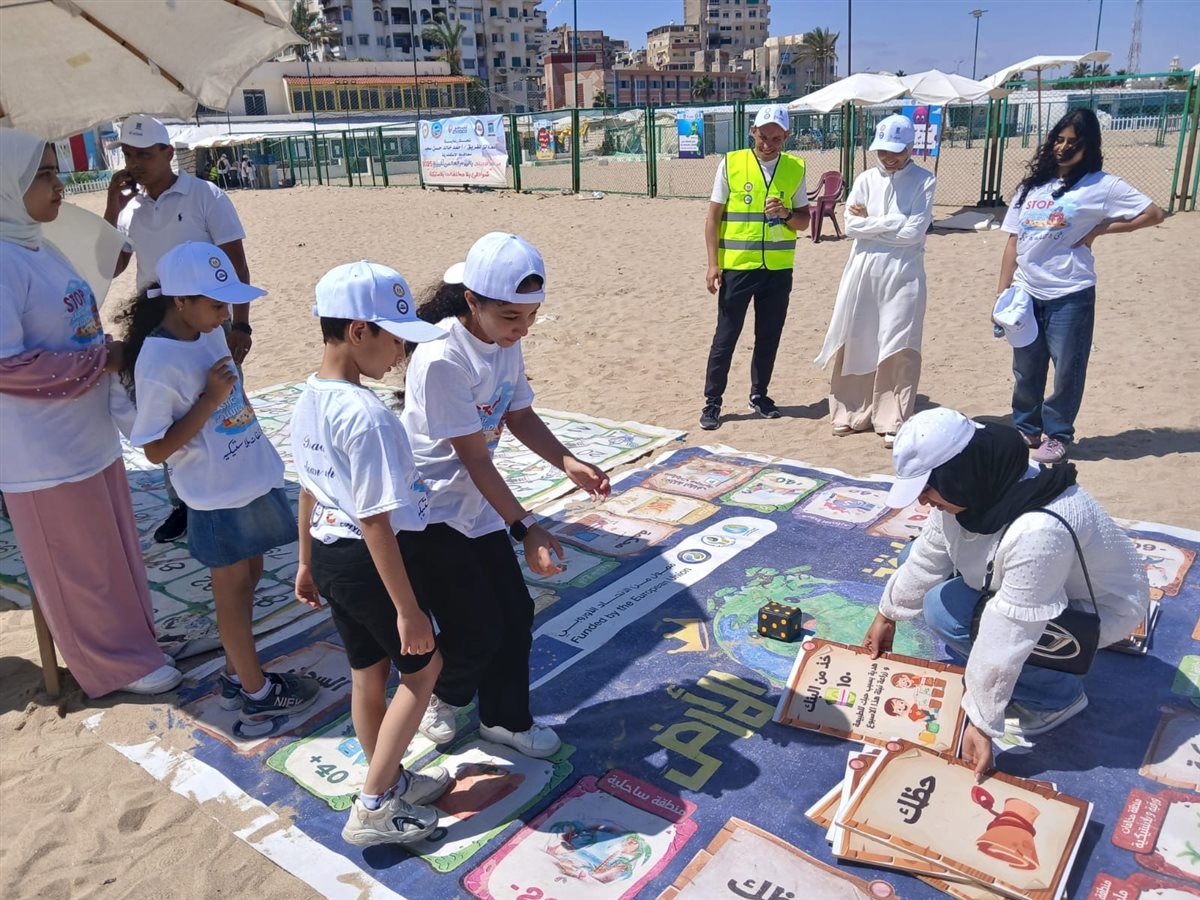 حملة تنظيف الشواطئ