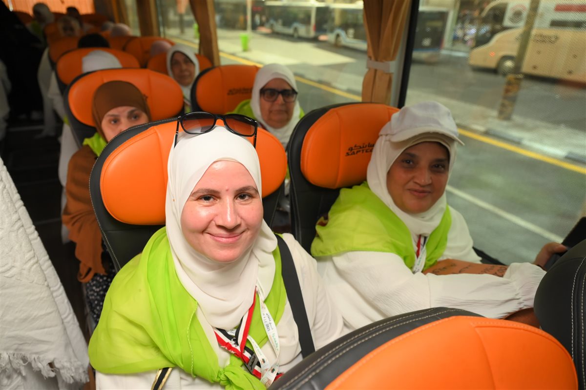 حجاج الجمعيات الأهلية