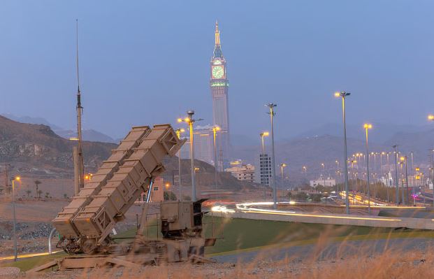 السعودية تنشر منظومات دفاع جوي لتأمين سماء مكة وضيوف الرحمن