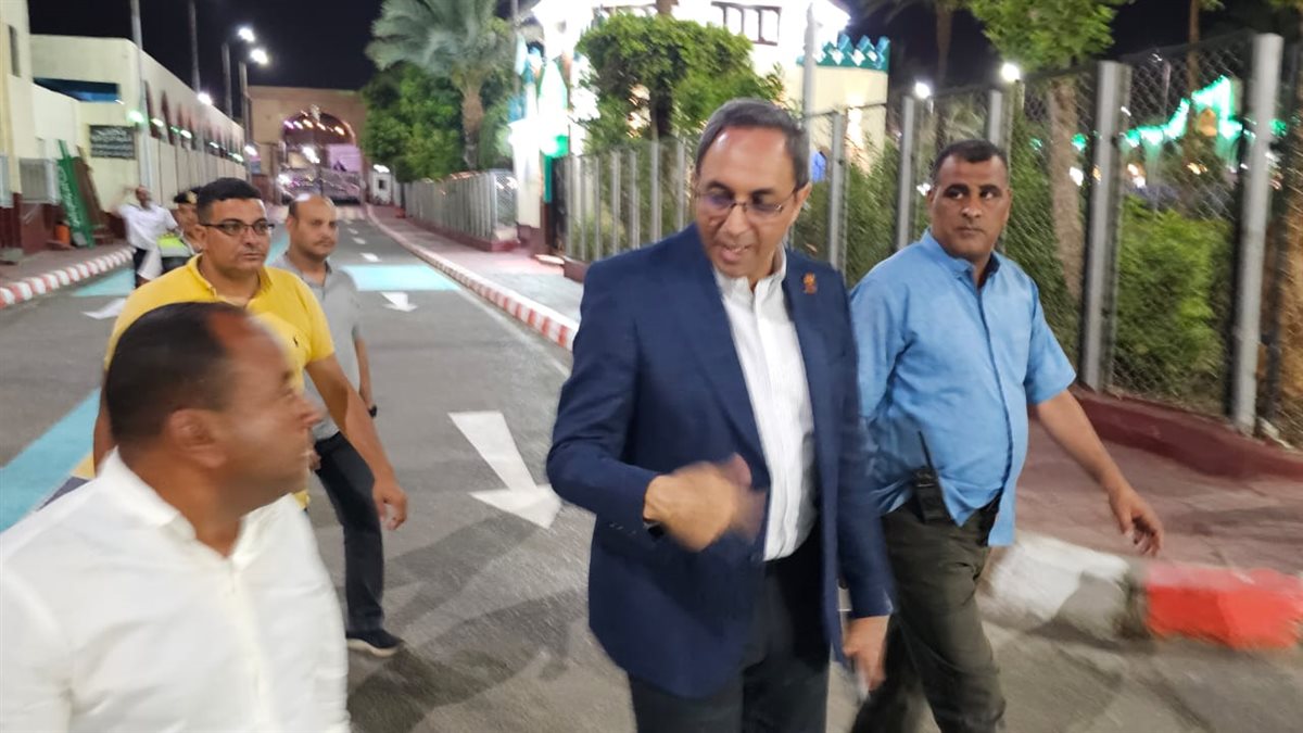 جولة المحافظ