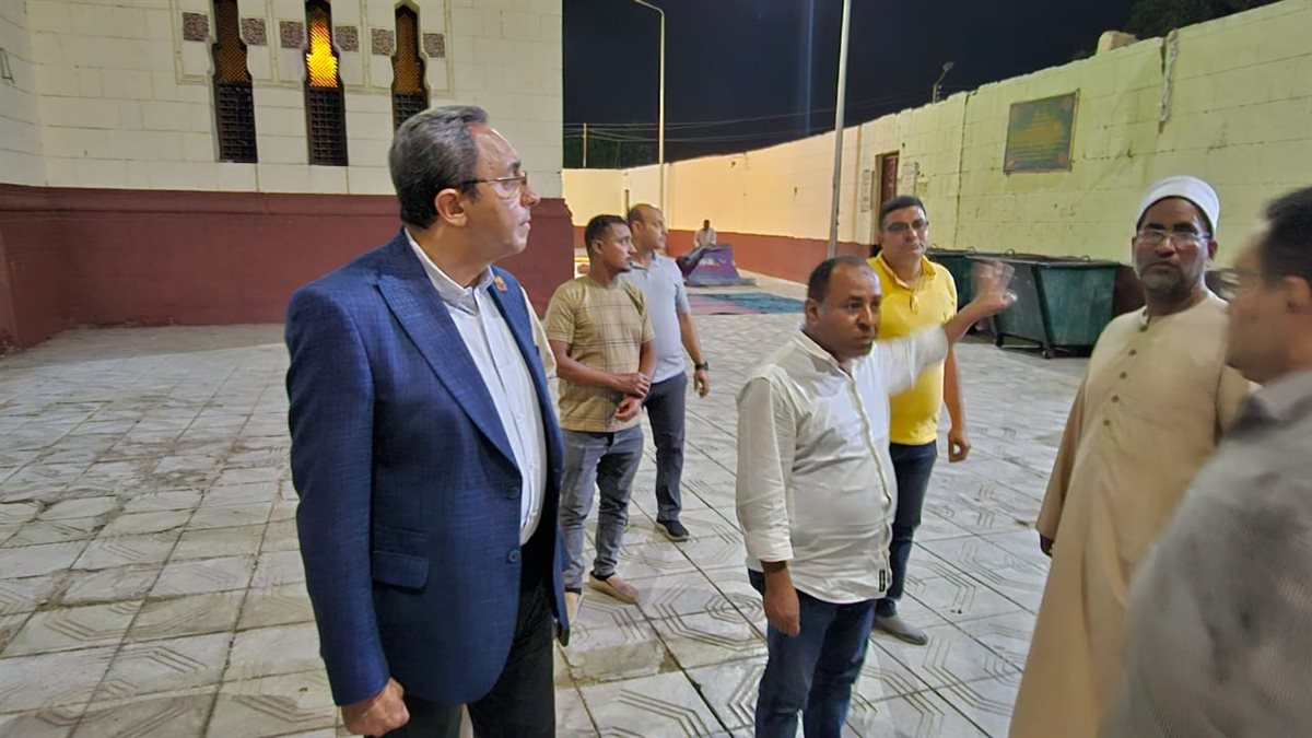 جولة المحافظ