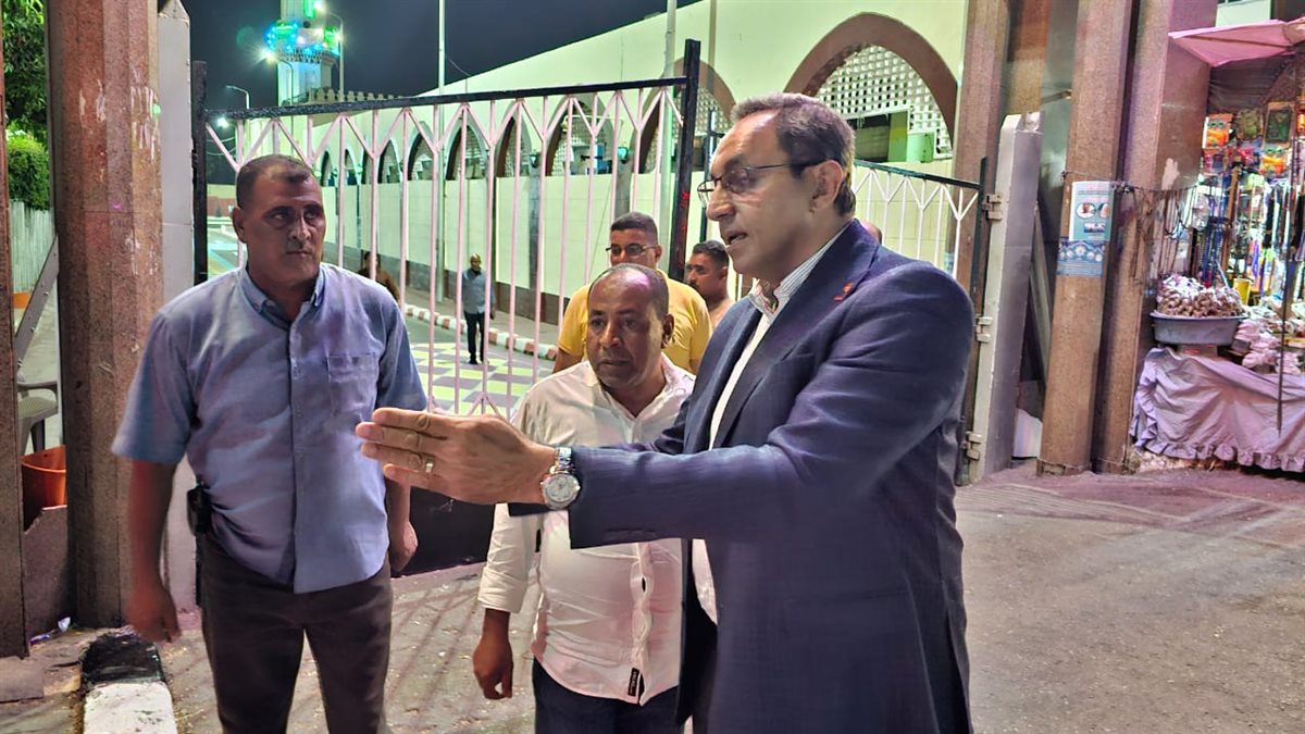 جولة المحافظ