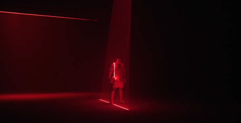 لقطات من إعلان تقديم زيزو لاعبا للأهلي