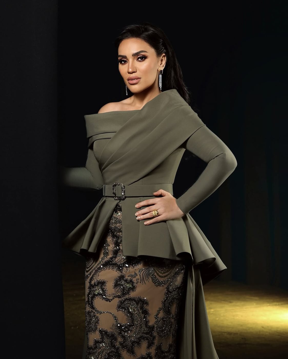 لقطات من الإطلالة الأخيرة للمطربة مي فاروق