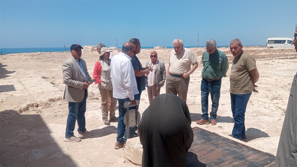  لجنة سيناريو العرض المتحفي تزور موقع أبو صير بالإسكندرية