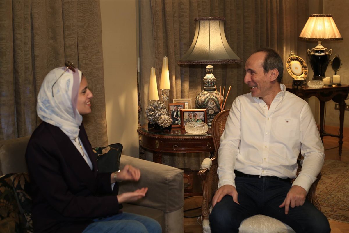 المايسترو عمرو سليم أثناء حواره مع منى عقبي