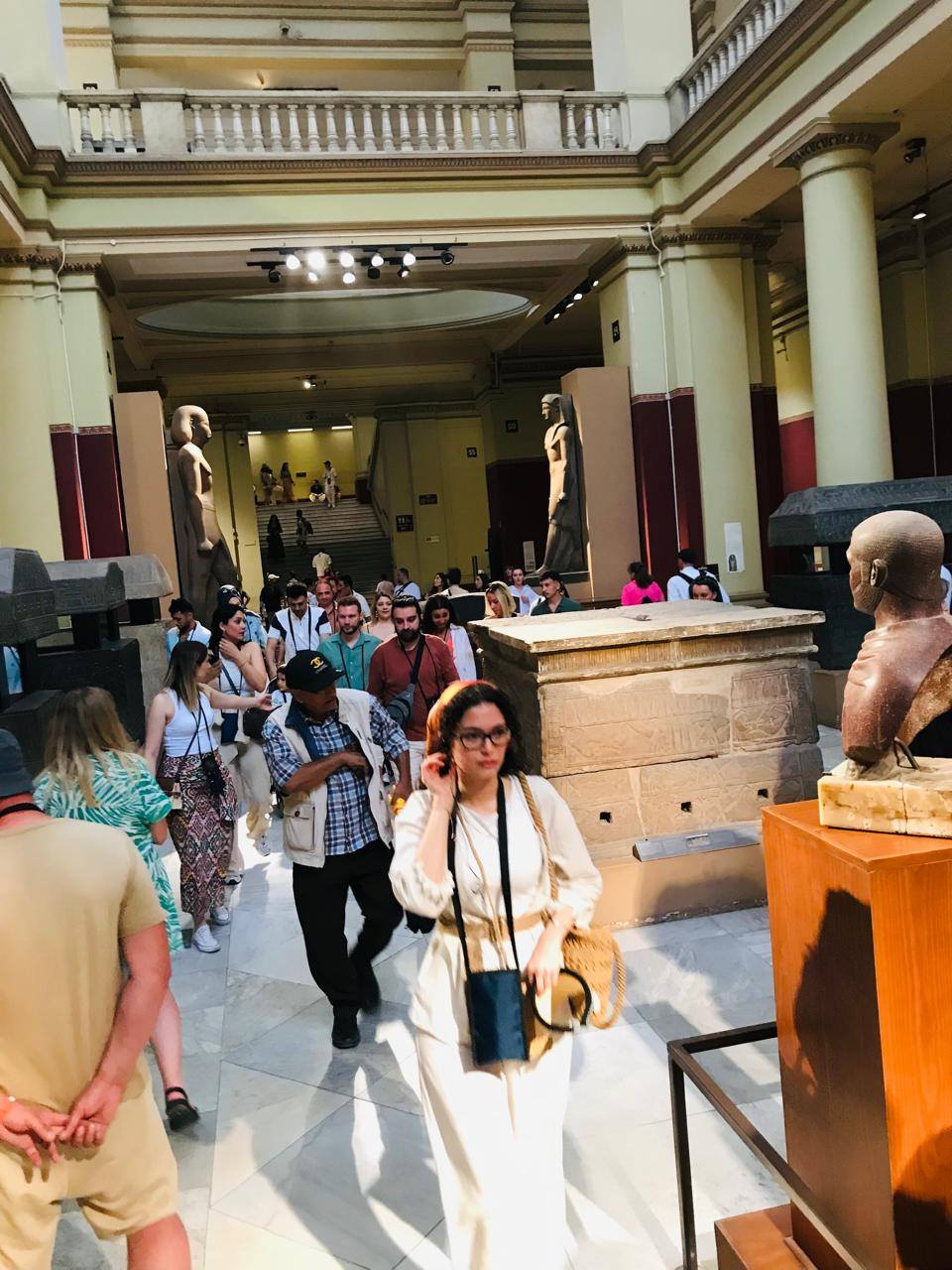 إقبال كبير من السائحين على زيارة المتحف المصري بالتحرير