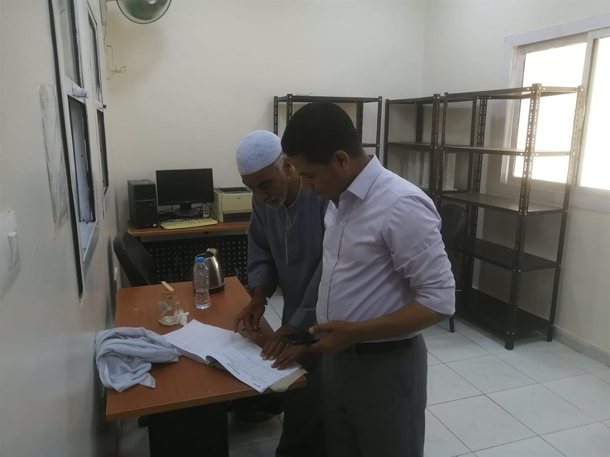 جولة مفاجئة لوكيل وزارة الصحة بالأقصر