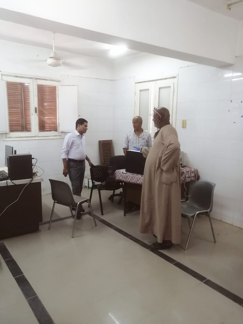 جولة مفاجئة لوكيل وزارة الصحة بالأقصر