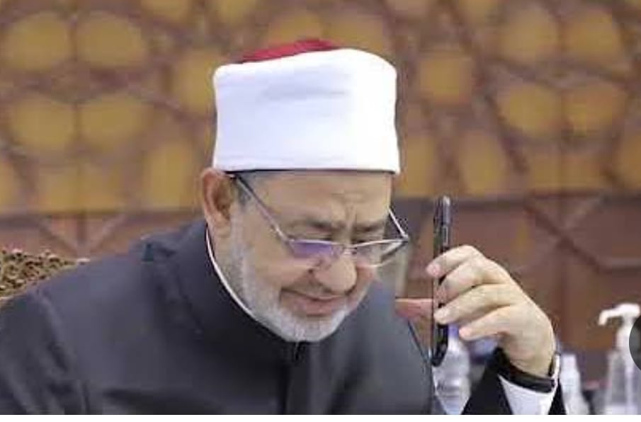 مكالمة من شيخ الأزهر وكيل مطرانية إسنا وارمنت