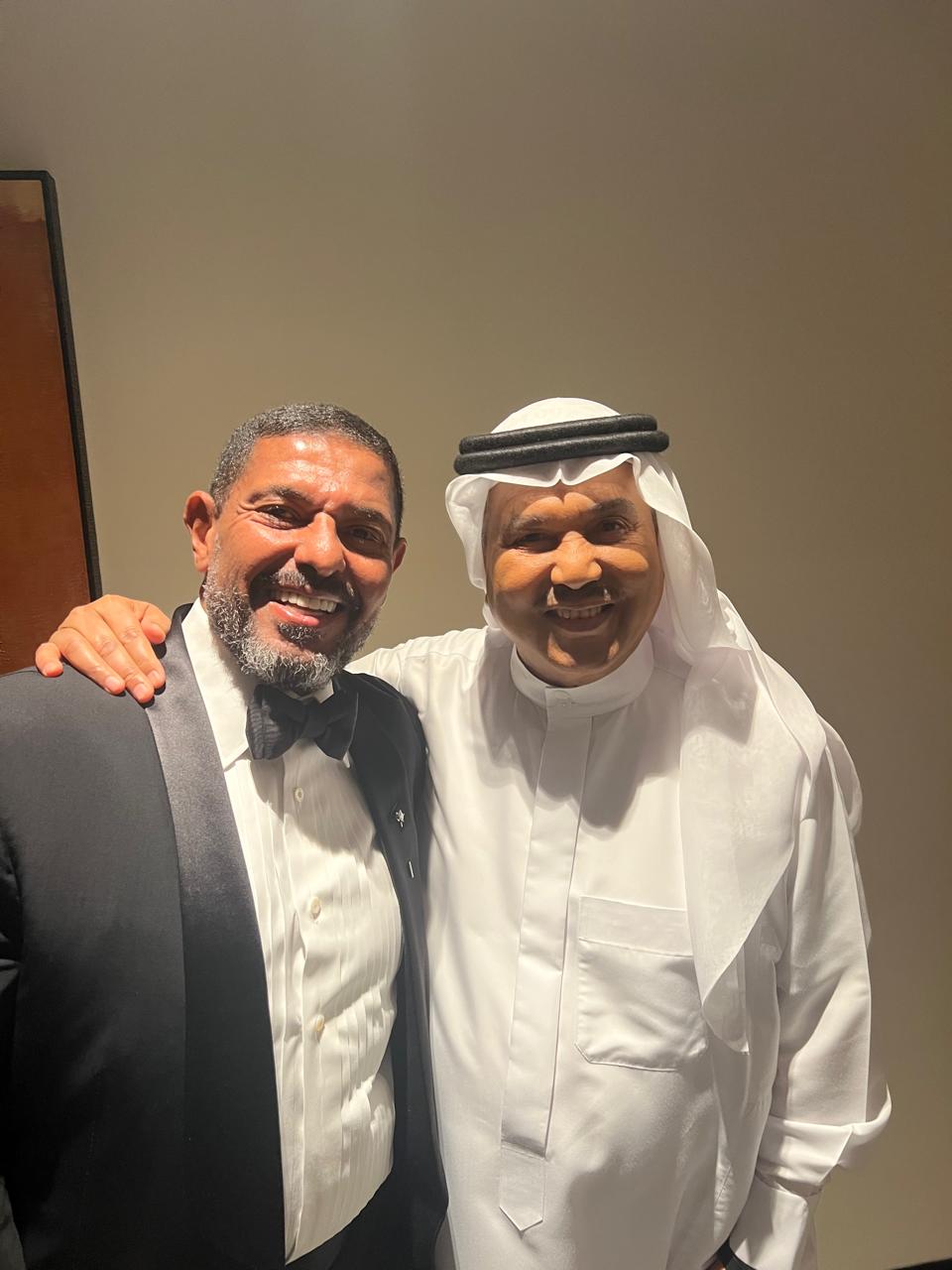 محمد عبده والمايستروا هاني فرحات يتألقان في حفلين بالسعودية وكوكاكولا أرينا دبي