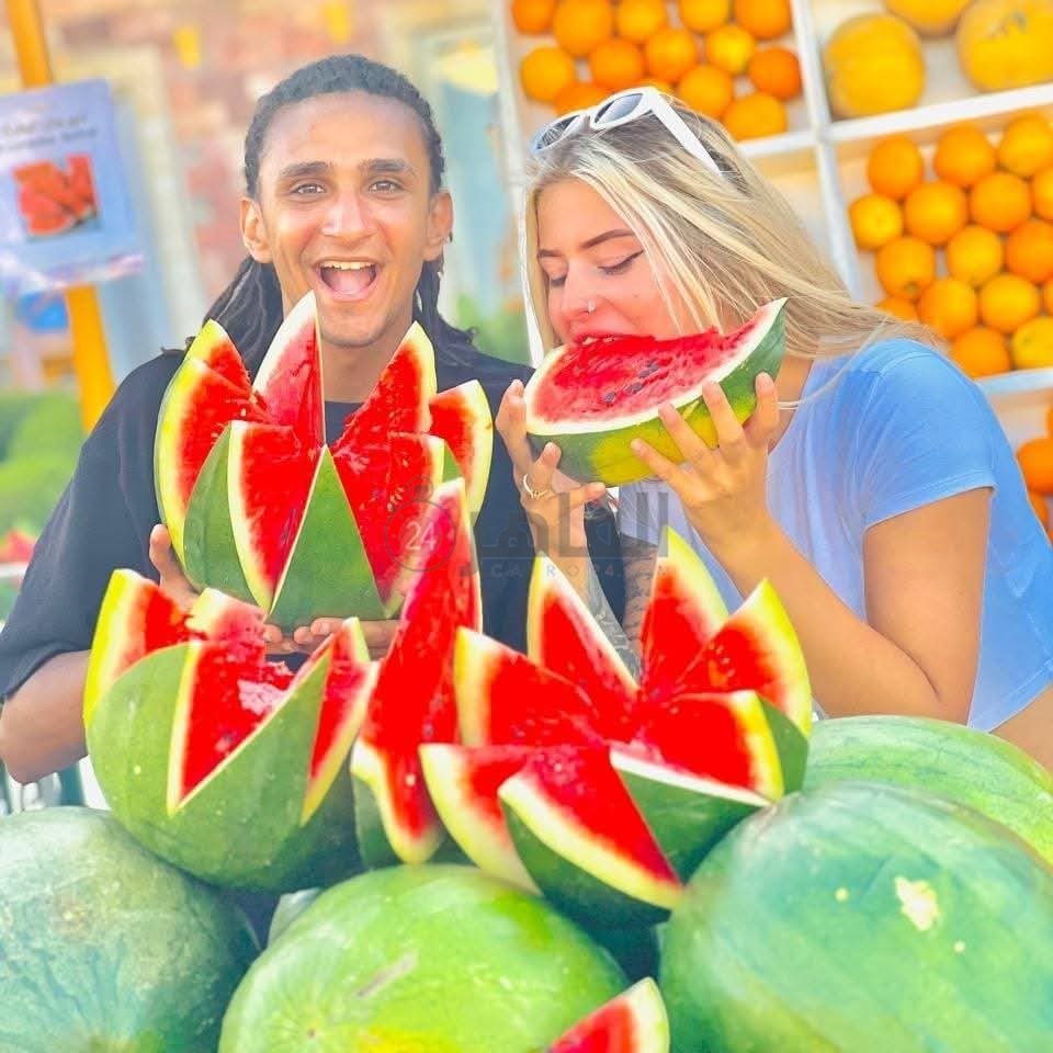 مهرجان البطيخ على شواطئ فنادق الغردقة 