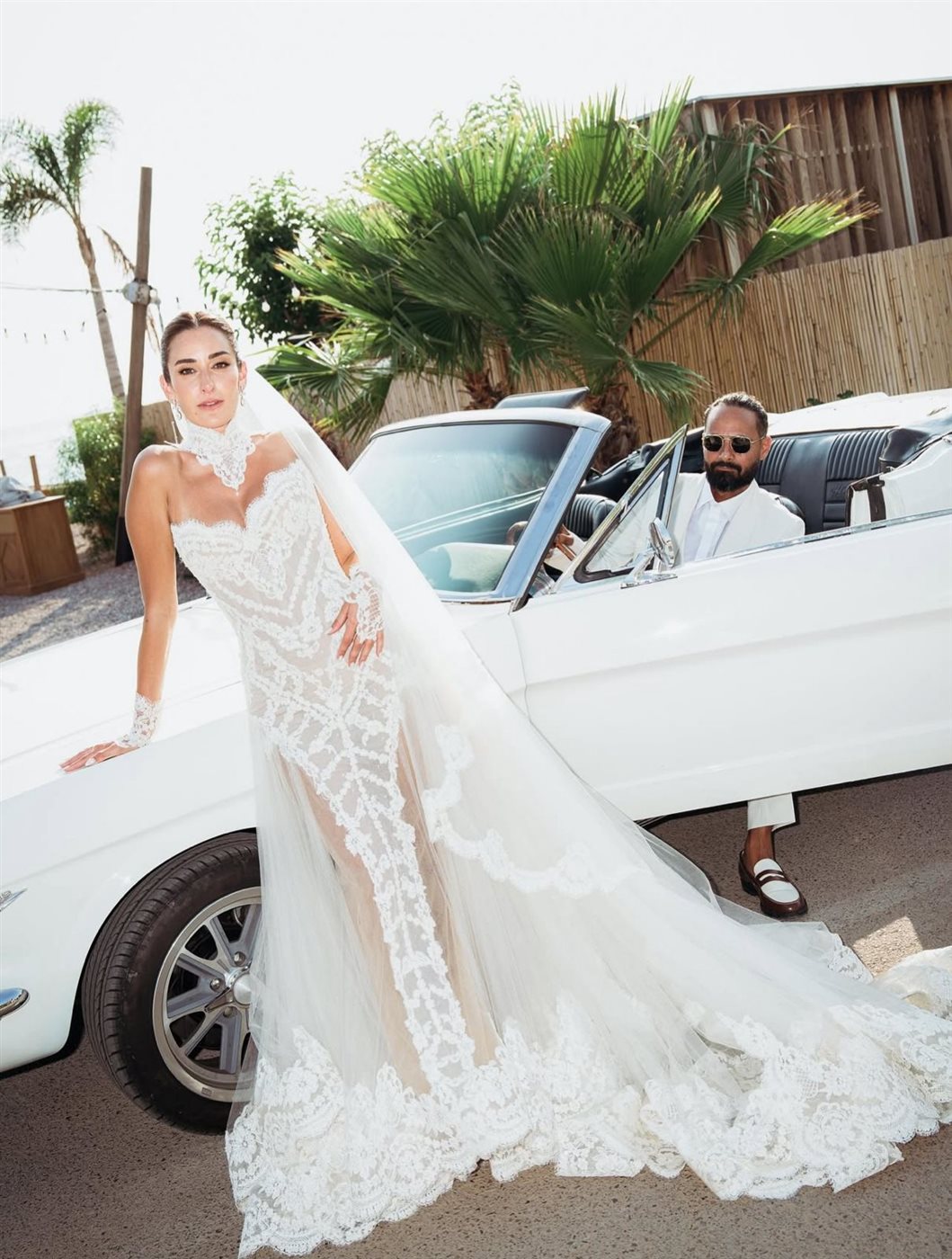 صور حفل زفاف أمينة خليل والمصور أحمد زعتر في اليونان