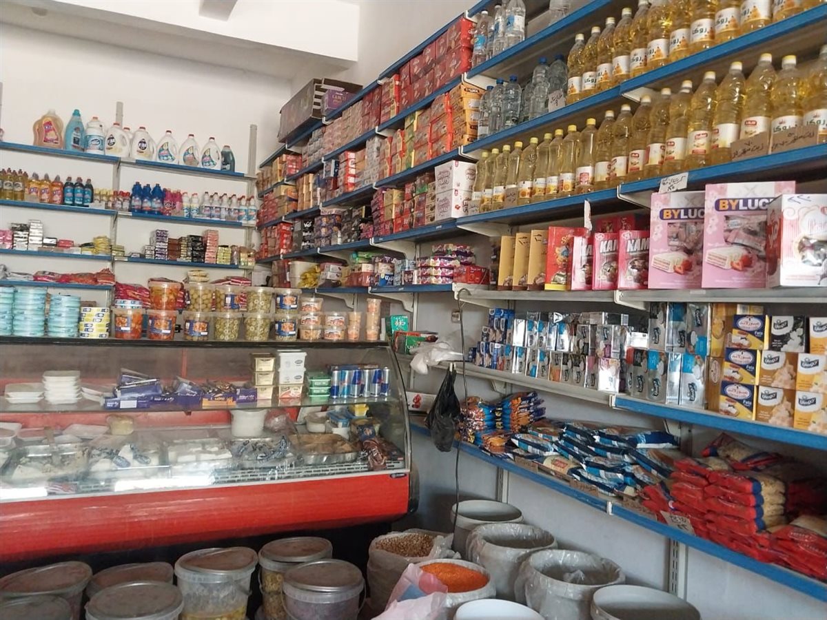 حملات تموينية مكثفة على الأسواق بالأقصر