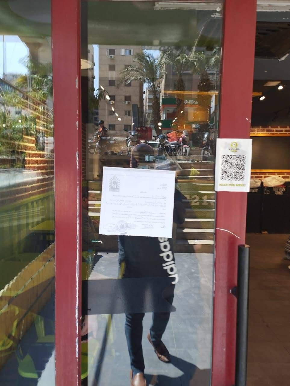 محافظة القاهرة تشّن حملة مكبرة لغلق وتشميع عدد من المحال المخالفة