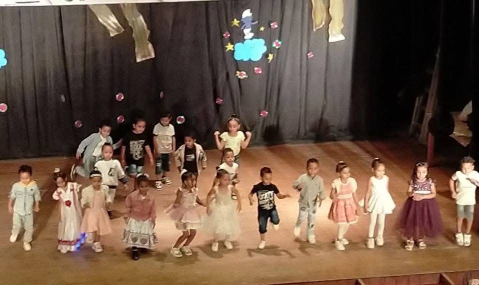 عروض مسرحية