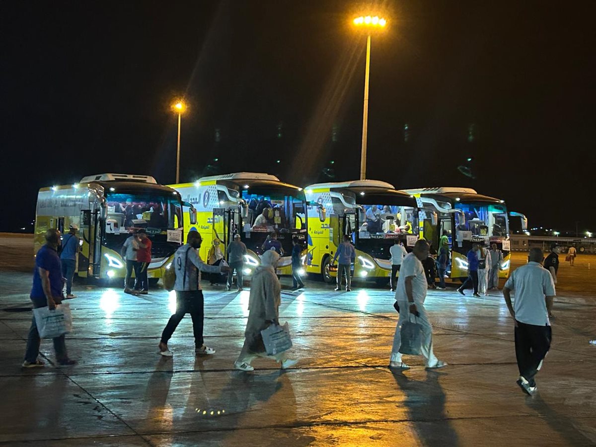 عودة أول أفواج الحج البري 