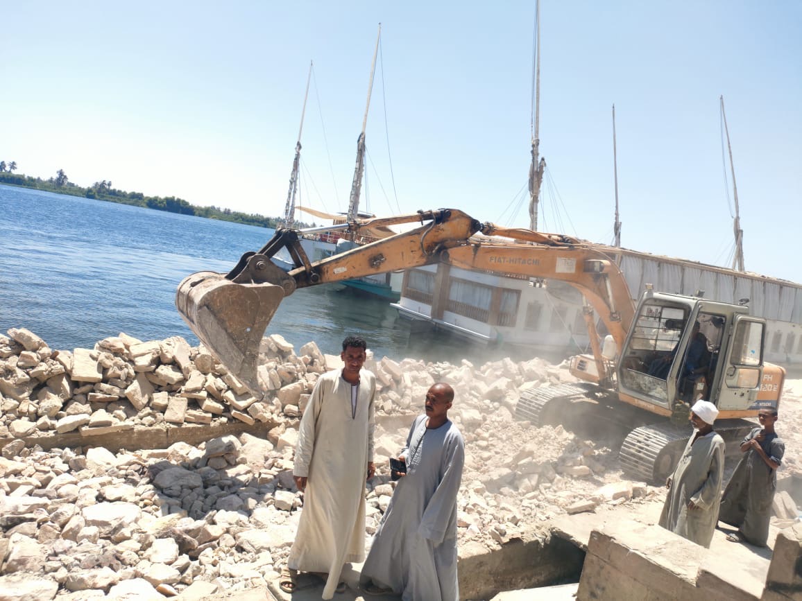 تطوير كورنيش اسنا