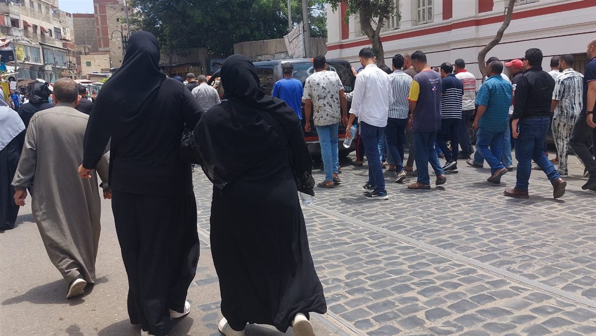 تشيع الجنازة