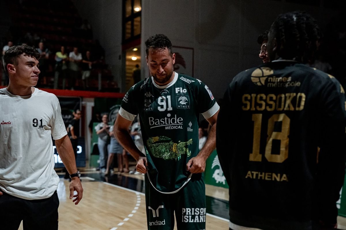 محمد سند مع نادي نيم الفرنسي