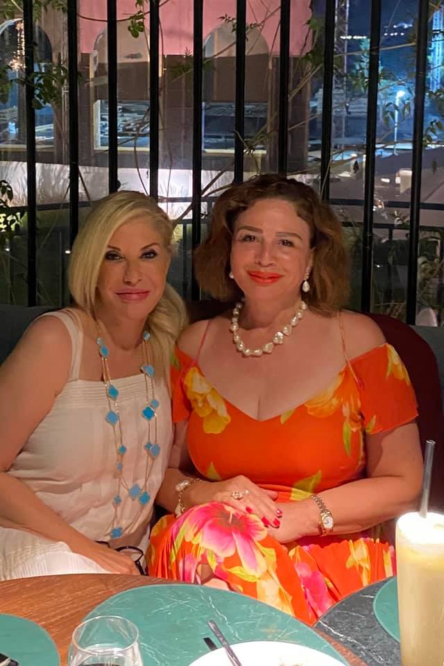 إلهام شاهين وهالة سرحان