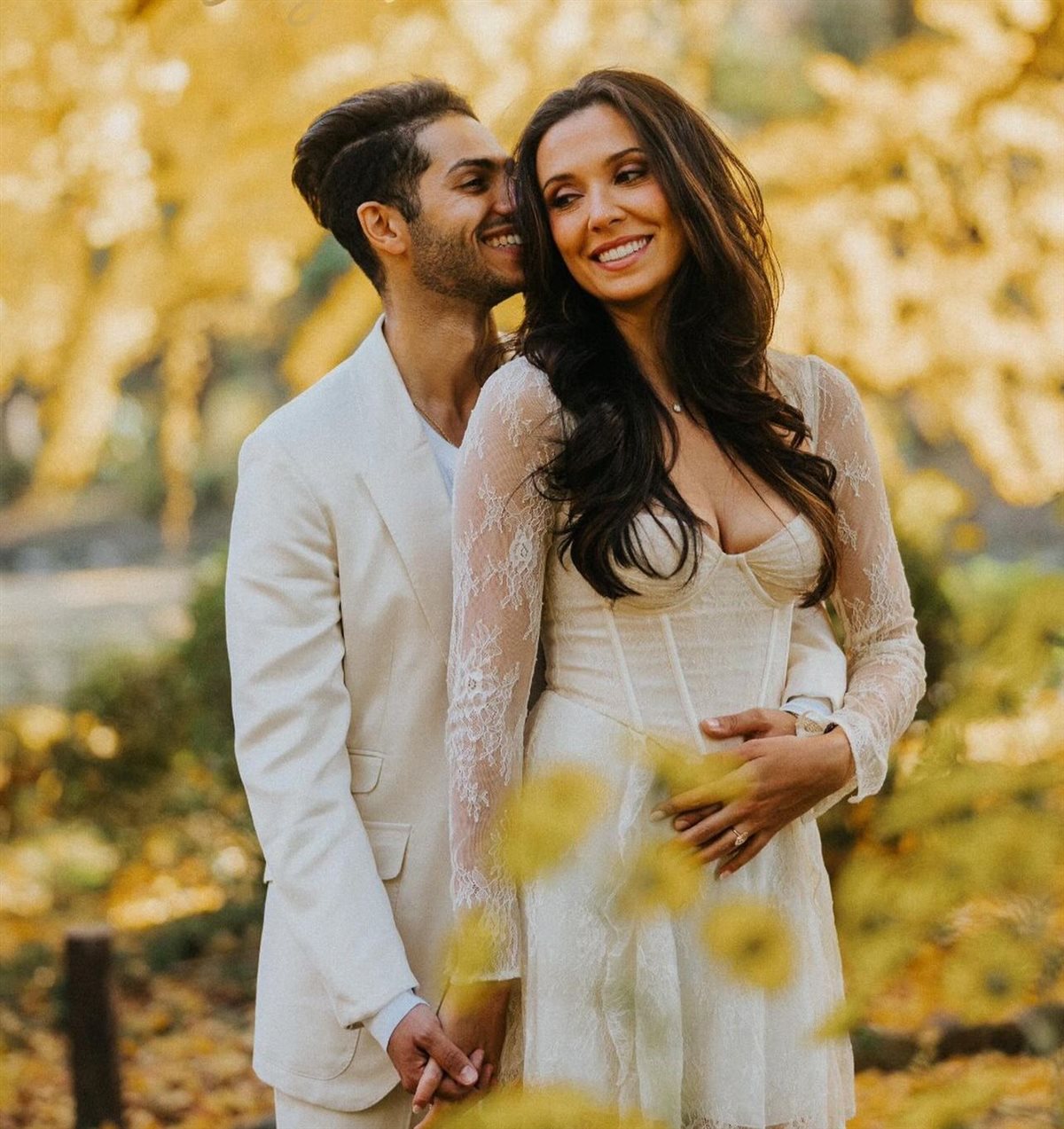 هنحتفل بيه 3 مرات.. مينا مسعود يكشف تفاصيل حفل زفافه على الهندية إميلي شاه 