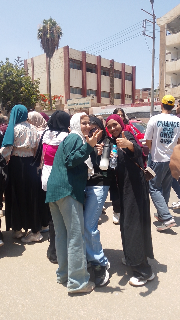 طلاب الثانوية العامة بالدقهلية