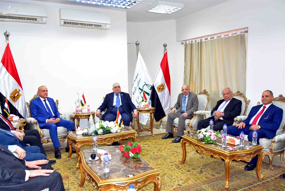 محافظ الأقصر وافتتاح مكتب توثيق مجلس الدولة