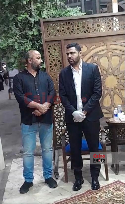 <strong>صور عزاء والد محمد طارق </strong>