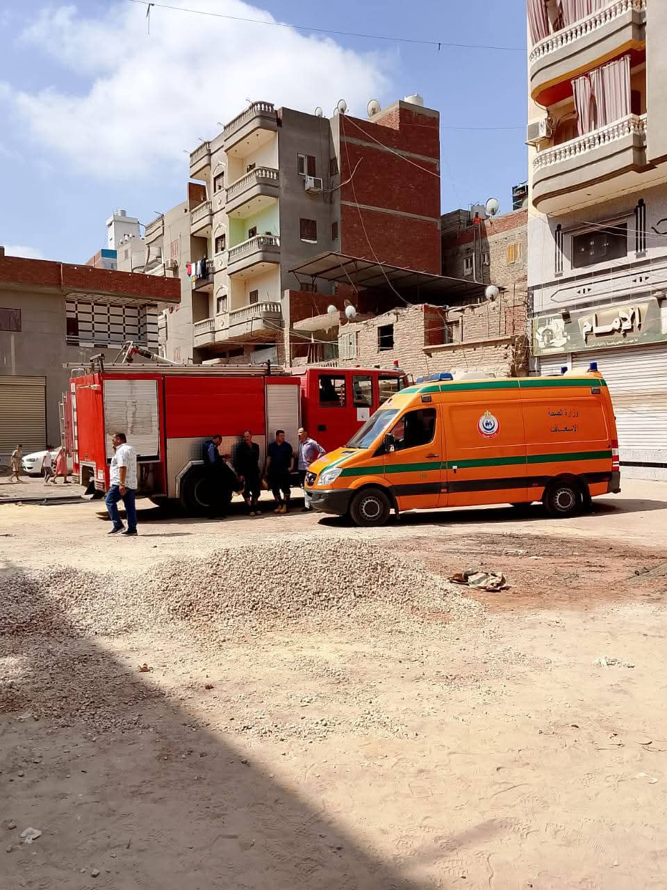 إصابة عاملين في انهيار منزل قديم في الدقهلية