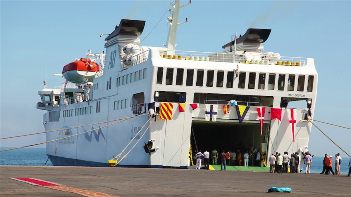 أسطول شركة الجسر العربي للملاحة