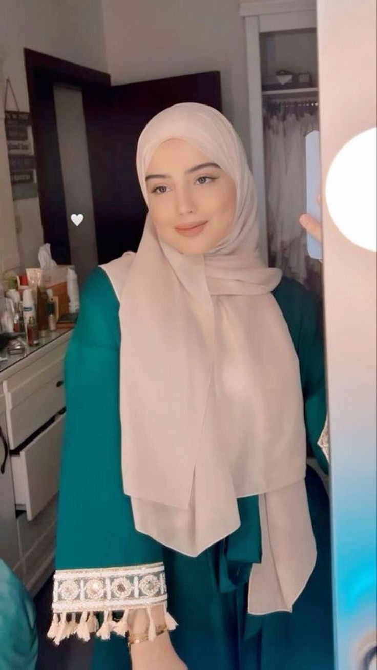 ما هي لفة الحجاب الفضفاضة؟