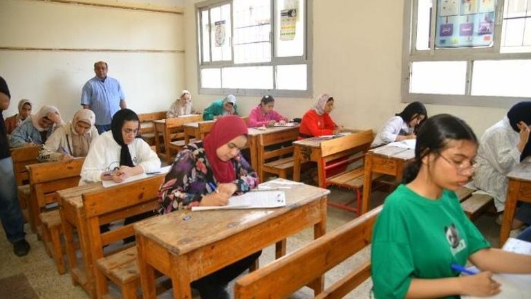 الاستمارة الإلكترونية الصف الثالث الإعدادي