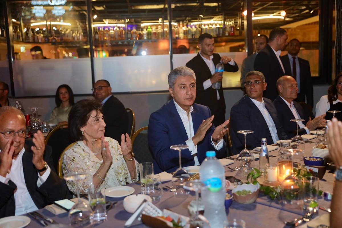 شريف فتحي وزير السياحة والآثار