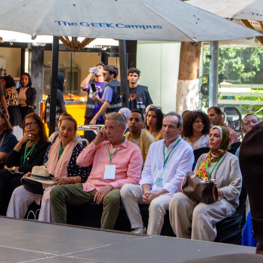 لقطات لـ عمرو سليم من فعالية القدرة على الفن لدعم مواهب وأشخاص من ذوي الإعاقة