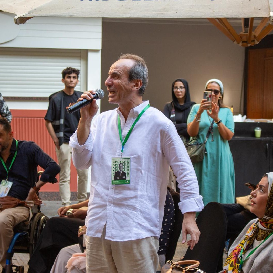 لقطات لـ عمرو سليم من فعالية القدرة على الفن لدعم مواهب وأشخاص من ذوي الإعاقة