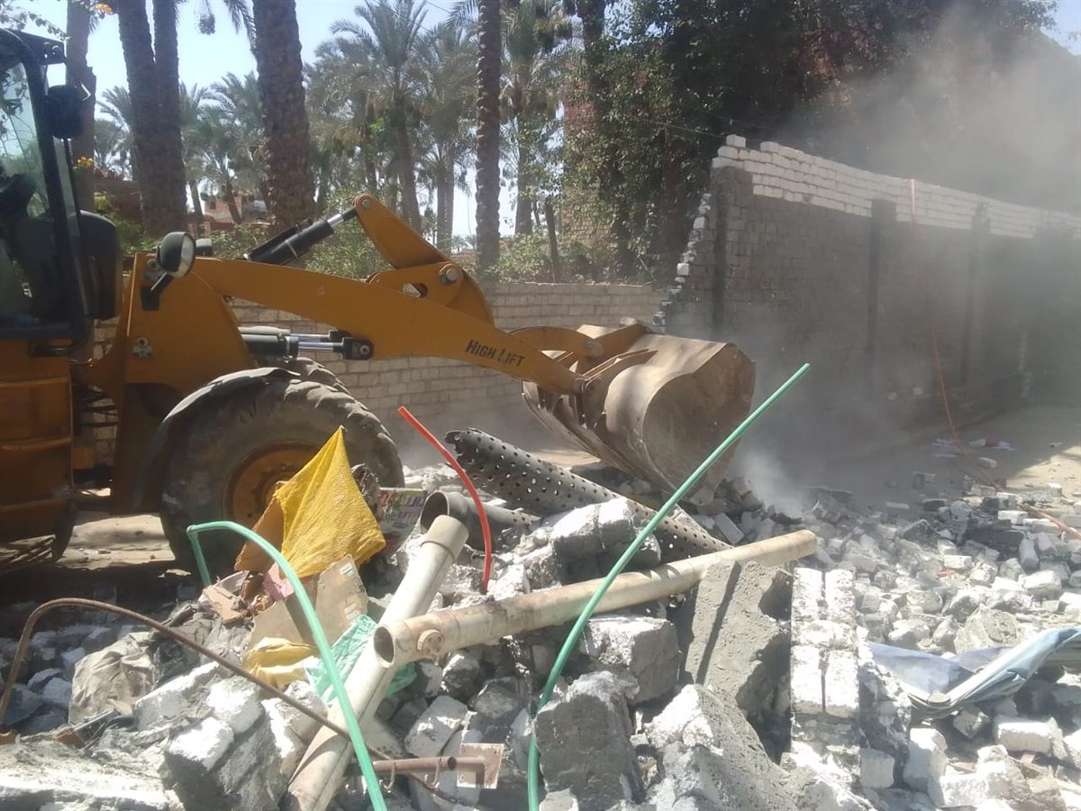 إزالة 27 حالة بناء مخالف وتعدٍ على أملاك الدولة بالبدرشين