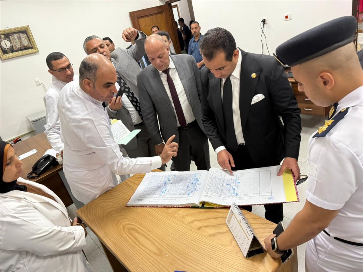 <strong>تفتيشًا لمركز إصلاح وتأهيل العاشر من رمضان</strong>