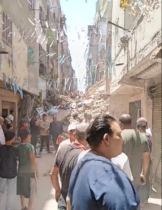 انهيار عقاري يحدائق القبة (4)