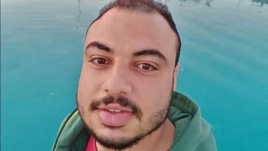 الغطاس محمد يسري ضحية الغرق بالسويس