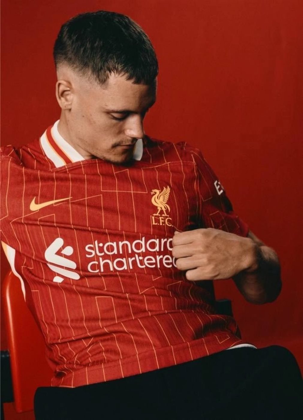 فلوريان فيرتز لاعب  فريق ليفربول الإنجليزي