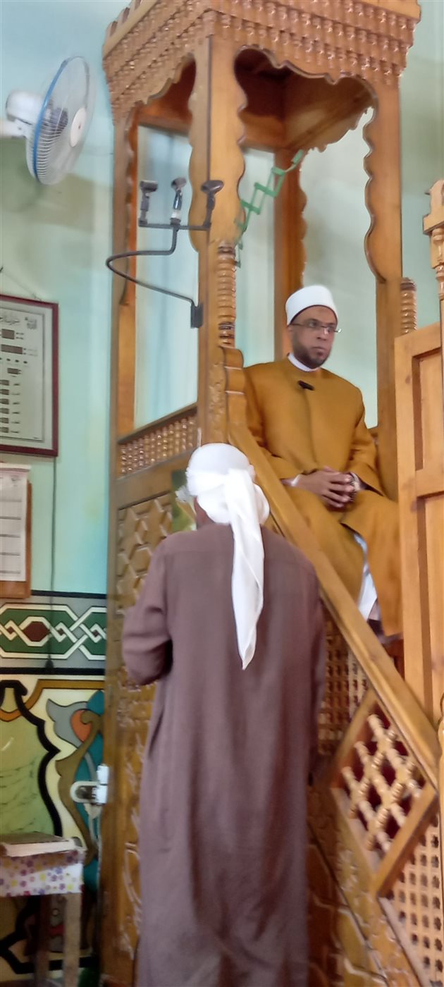 الشيخ محمد ابو بكر من خطبة الجمعه في الوادي الجديد