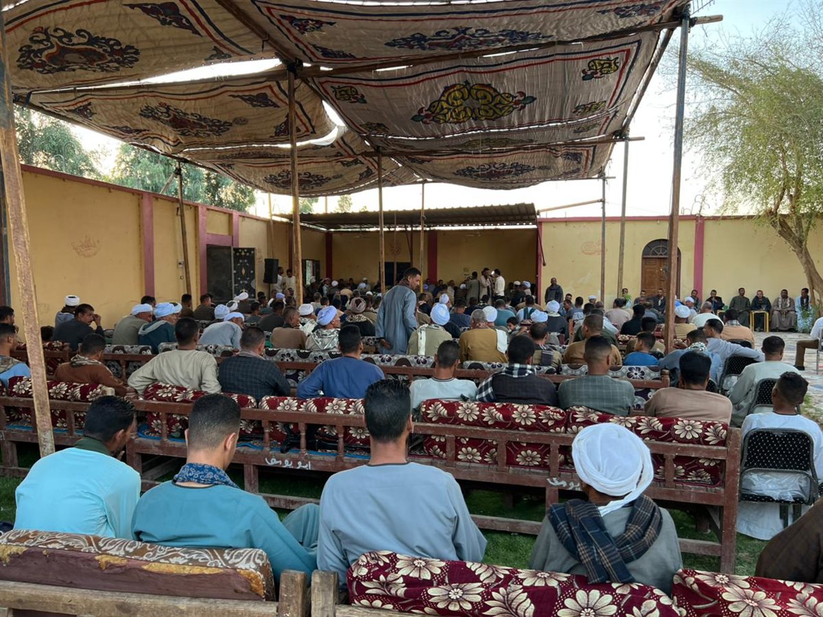 الصلح بين عائلتين بقنا