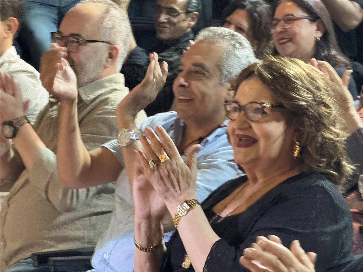 لقطات من افتتاح مسرحية حواديت لـ خالد جلال بحضور مجموعة من الفنانين