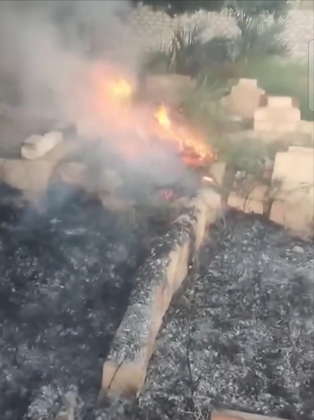 حريق بمقابر مدينة الخارجة
