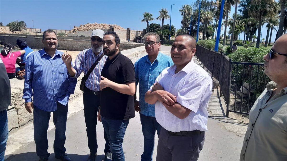 جولة موسعة بالإسكندرية لتطوير موقع أبو قير والآثار الغارقة