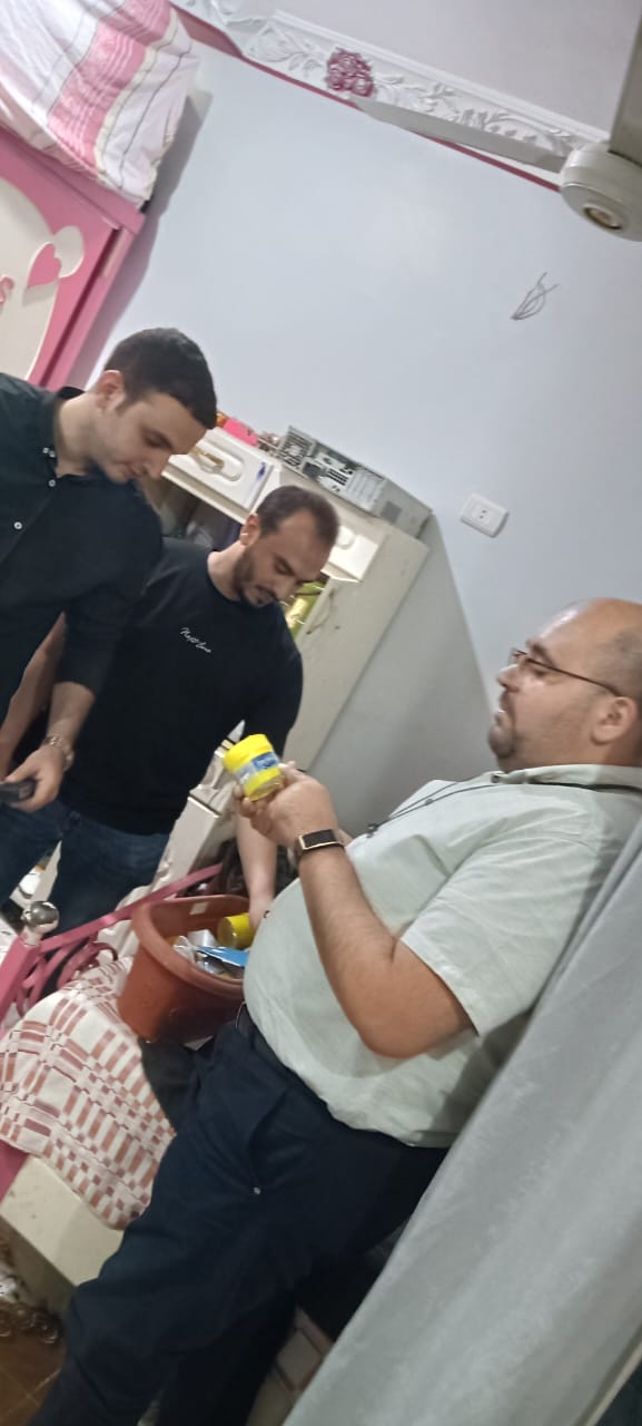 ضبط منتحل صفة طبيب حاصل على الإعدادية يدير مركزا لعلاج الأورام بسوهاج