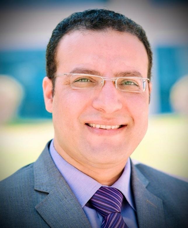  الدكتور إبراهيم محمد الشربيني بتسيير أعمال نائب الرئيس التنفيذي لمدينة زويل للعلوم والتكنولوجيا والابتكار