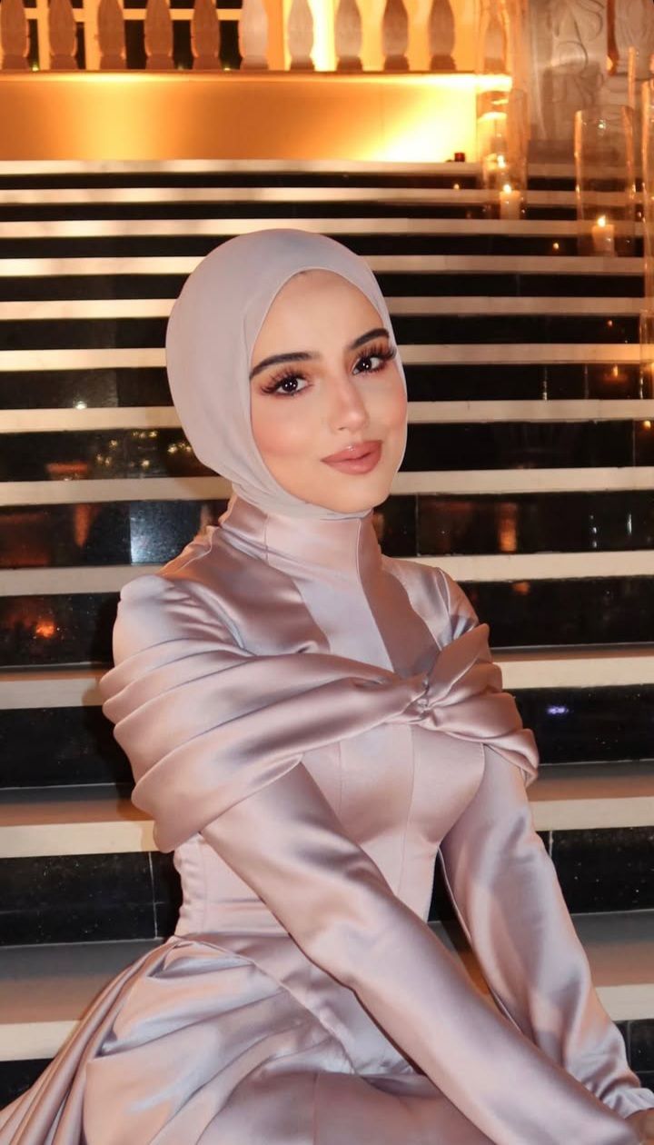 صور فساتين سهرة أنيقة موضة 2025