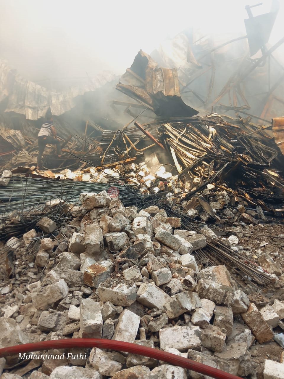  حريق مخزن دهانات البراجيل (1)